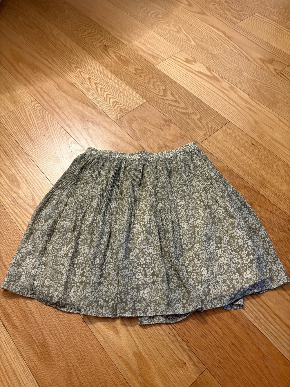 Dynamite Sage Green Floral Circle Skirt